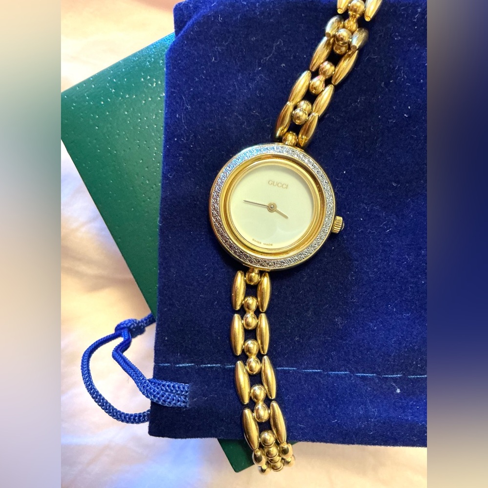 Dressy DIAMOND CUT BEZEL for Gucci watch ( NO WATCH includes!) - Picture 3 of 5